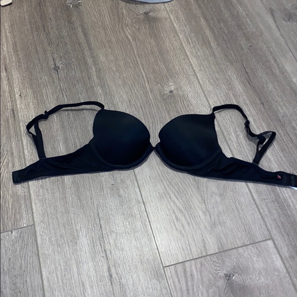 vs PINK bra